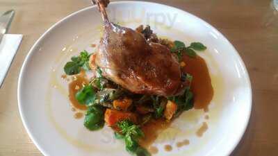 Alps & Amici Foodstore & Kitchen