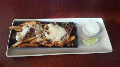 Coldwater Creek Restaurant & Bar