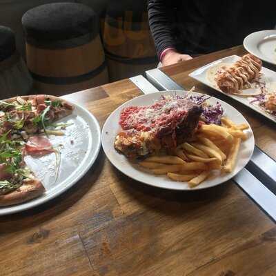 Brady's Tavern At Penny Royal