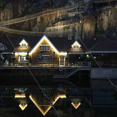 Brady's Tavern At Penny Royal