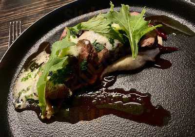 The Deck Bar And Bistro