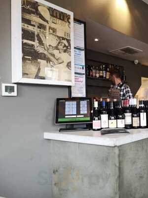 Doc Pizza & Mozzarella Bar