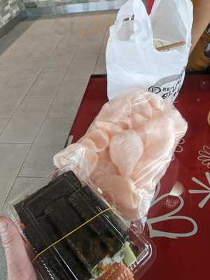 Noodle & Sushi Paradise