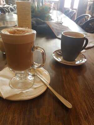 Craig's Cafe & Larder