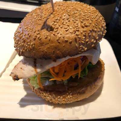 Grill'd World Square