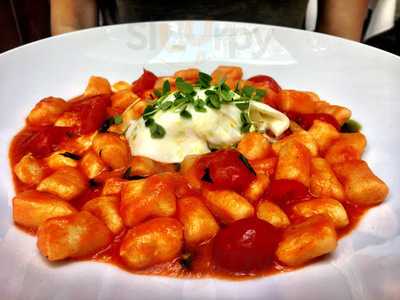 Intermezzo Italian Restaurant