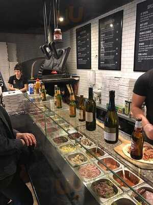 10'' Custom Pizzeria