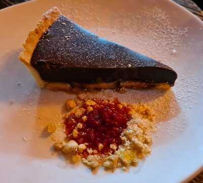 Magic Mountain Saloon