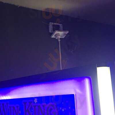 Towradgi Beach Hotel & Waves