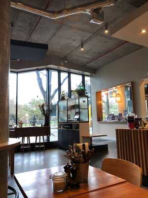 The Jazz Corner Cafe