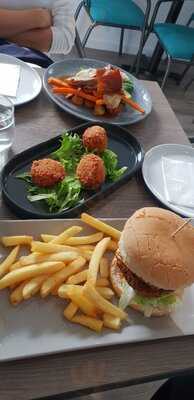 Rendezvous Cafe & Bistro