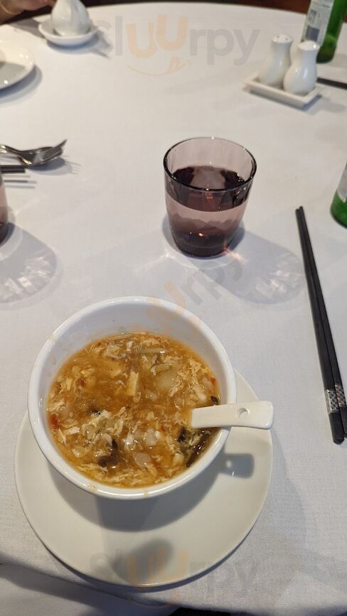 Red Emperor Chinese Restaurant