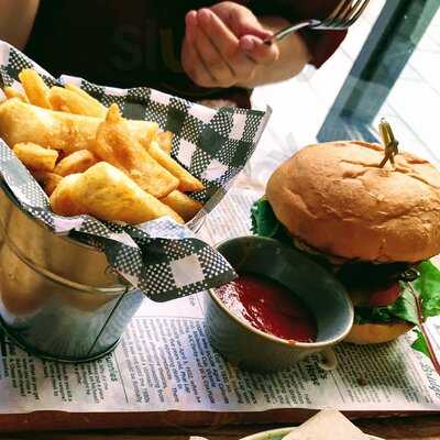 Common Grounds Gowrie