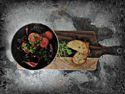 Graze Cafe Restaurant