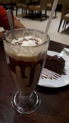 Lindt Chocolat Cafe