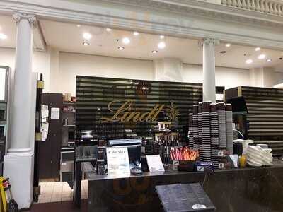 Lindt Chocolat Cafe