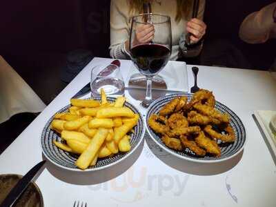 Mitre Tavern Steakhouse & Grill