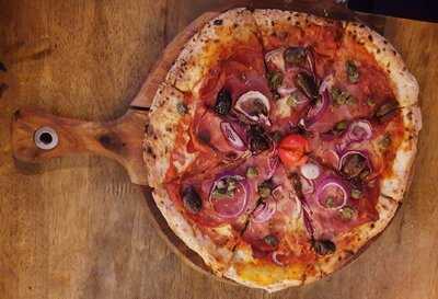 Maccaroni Trattoria Italiana