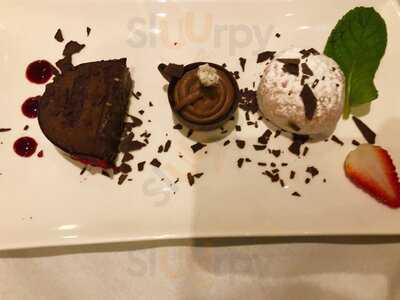 Encore Bar And Restaurant