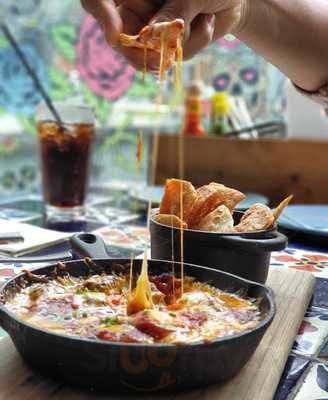 Inca's Restaurant Cafe & Bar