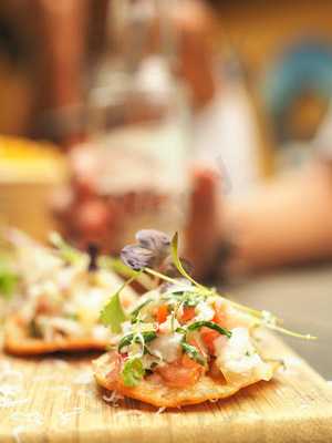 Inca's Restaurant Cafe & Bar