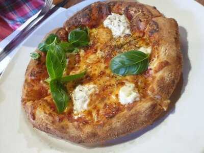 Universal Restaurant