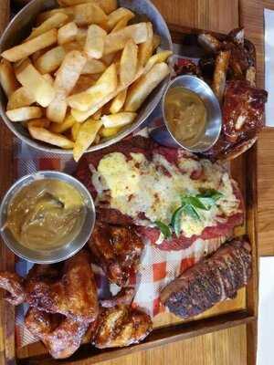 Universal Restaurant