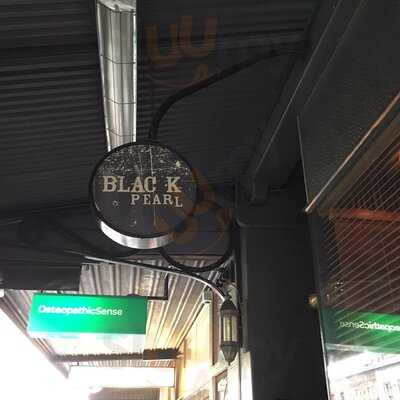Black Pearl Bar