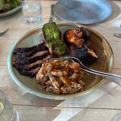 Nola Smokehouse And Bar