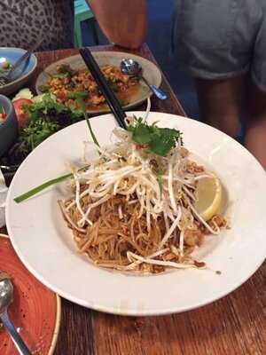 Yok Yor Thai Food Factory