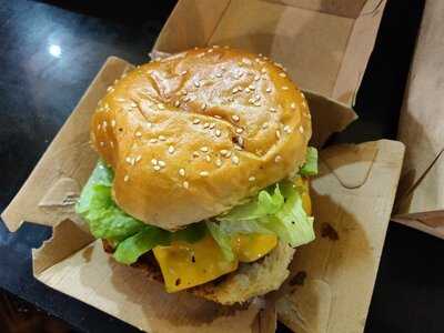 Rocket Burger & Fries