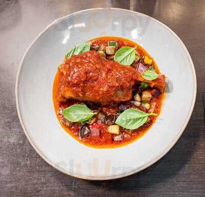 Diplomat Bar & Grill