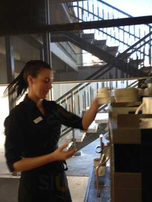 Sherwood Restaurant At The Forrest Hotel