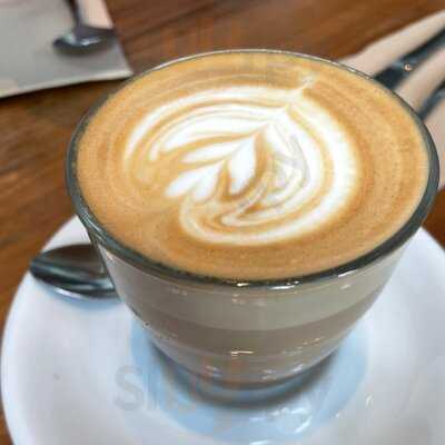 White Mojo Speciality Coffee & Roaster