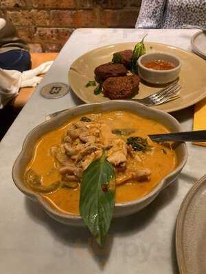 Chat Thai Circular Quay