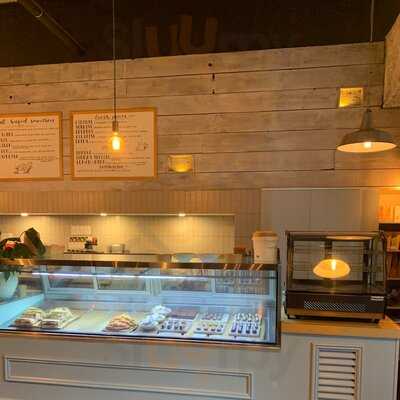 Cooh Bourke Road Alexandria