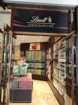 The Lindt Cafe