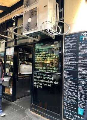 Rmb Cafe Bar