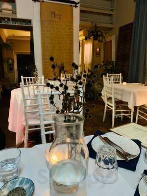 House Bar And Bistrot