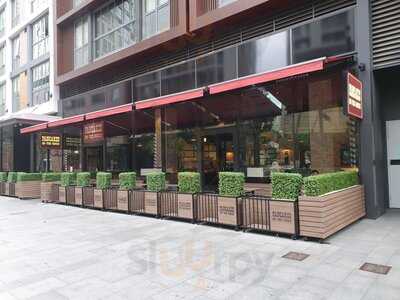 Pancakes On The Rocks - Darling Harbour