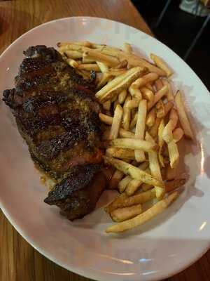 The Morrison Bar And Oyster Room