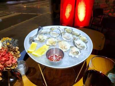 The Morrison Bar And Oyster Room