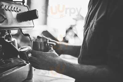 Charlie's Corner Cafe & Bar Kingston