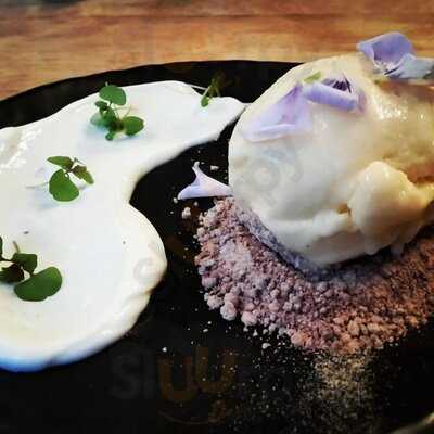 Slate Restaurant Bar