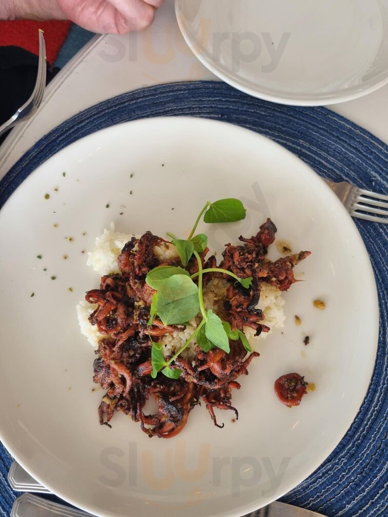 George's Paragon Seafood Restaurant Coolangatta