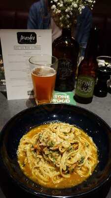 Mordeo Bistro & Bar