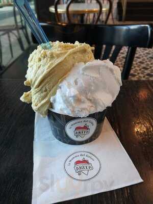 Anita Gelato Central Park