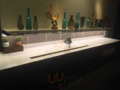 Mesh - Crown Promenade