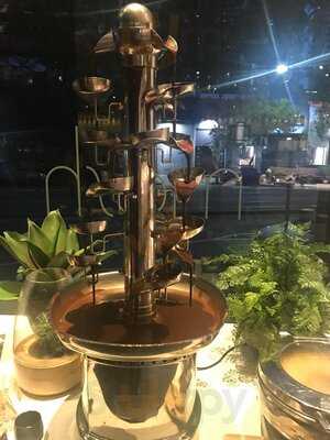 Mesh - Crown Promenade