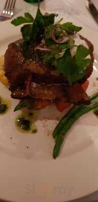 Wet Paint Restaurant